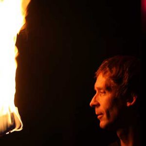 lichtshow-feuershow-micha-baila fuego